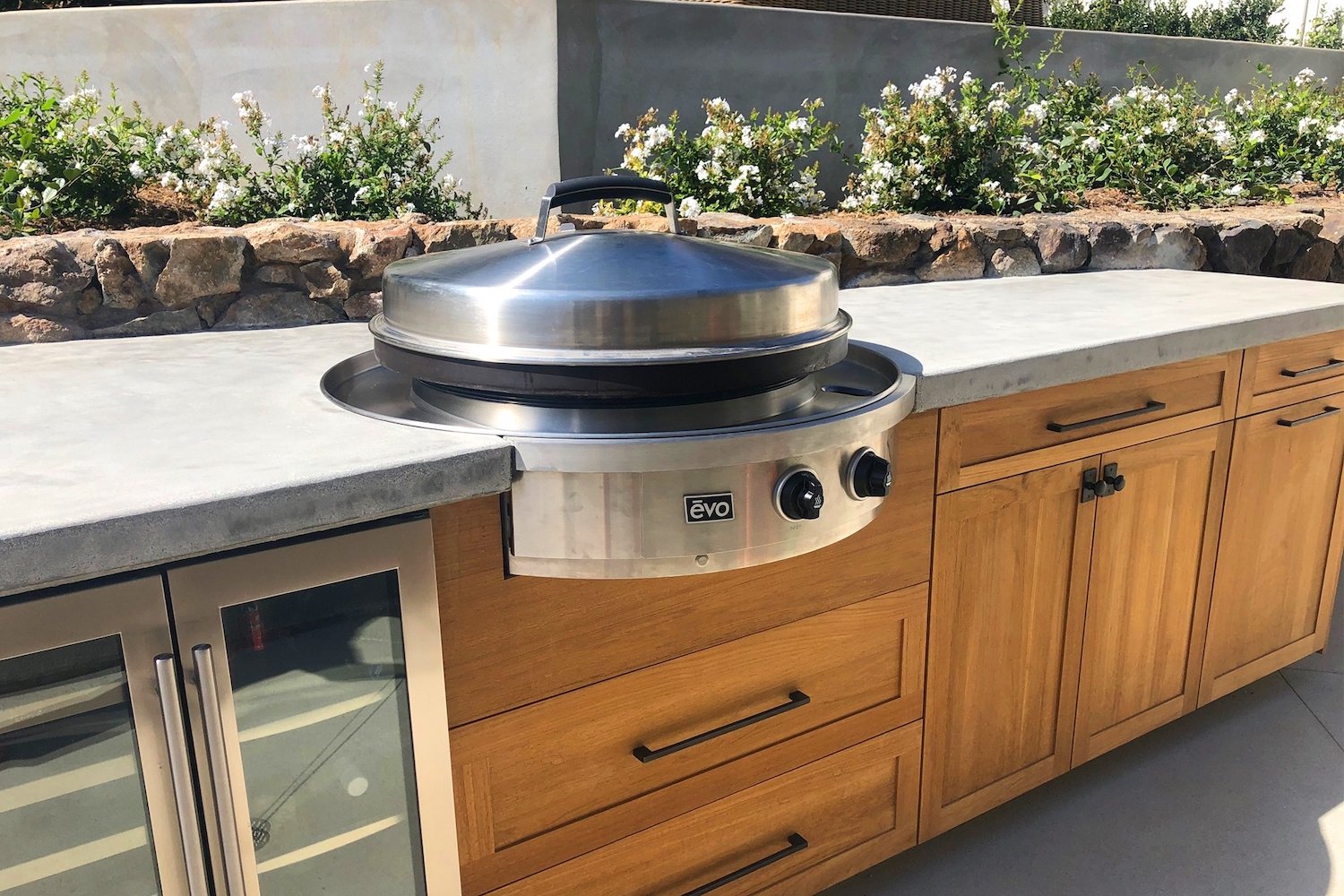Evo Affinity drop-in grill with seasoned cooksurface outdoor kitchen appliance for home BBQs