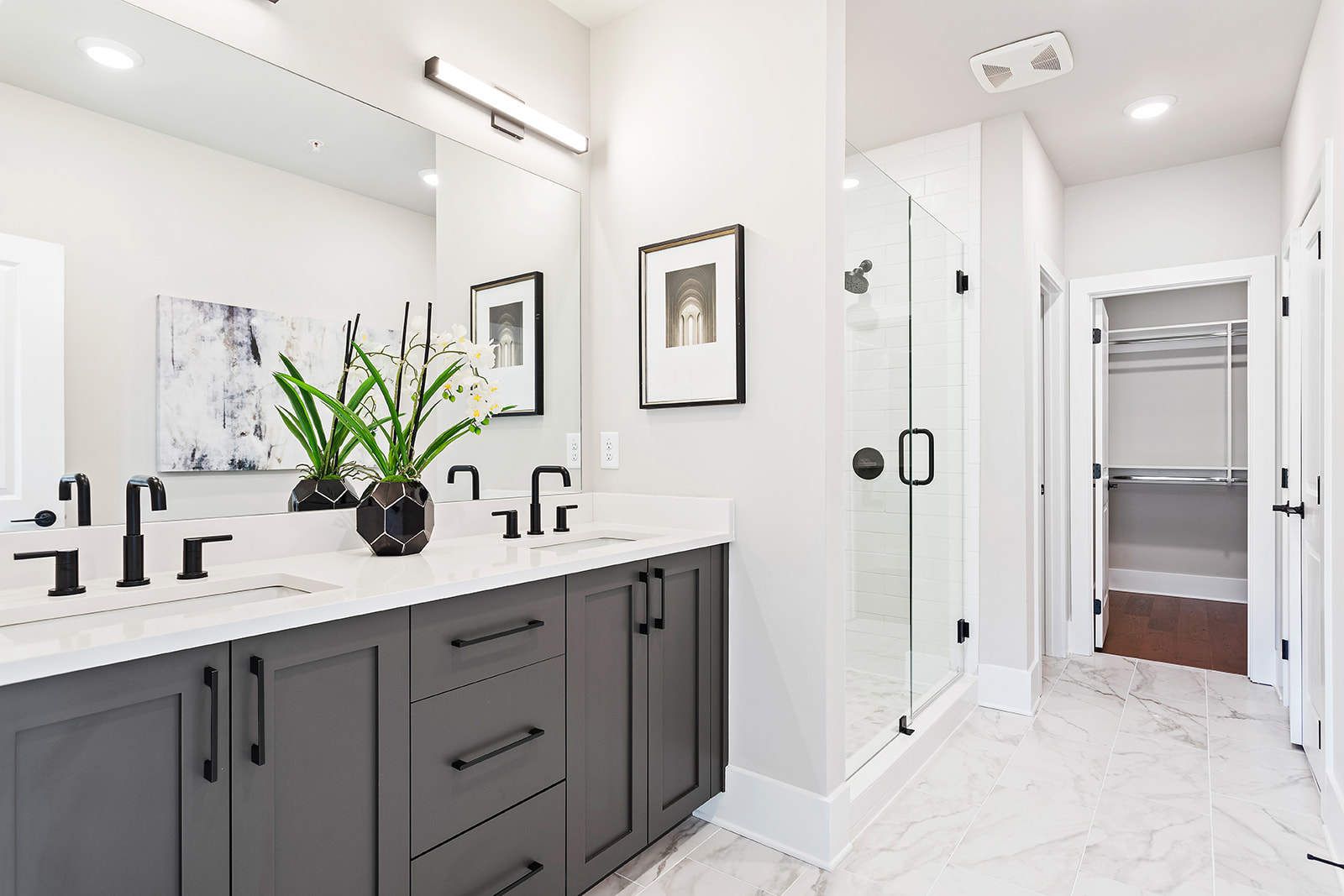 Findley Row model home bathroom