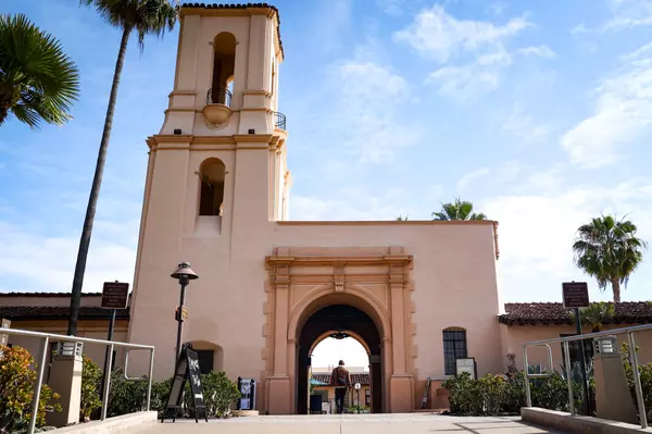 New owner in the works for The Headquarters in downtown San Diego,Jennifer Van Grove