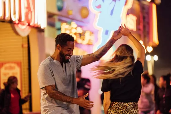 Unhinged, A Dating Series: 7 Lessons Learned While Dating in SD