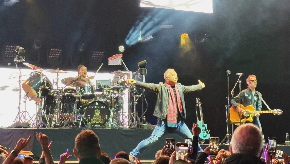 Review: Simple Minds&#8217; Jim Kerr &#038; co. keep their legacy alive in Chula Vista