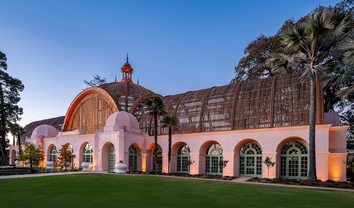 Botanical building