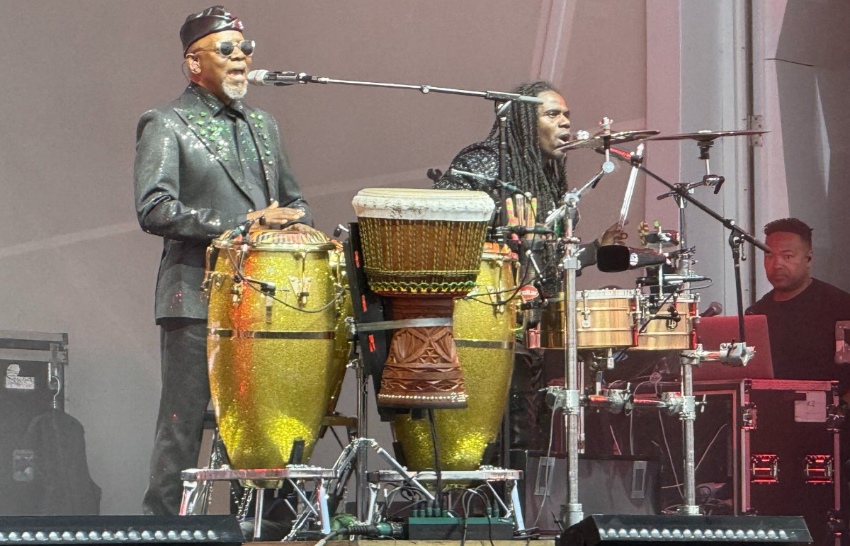 Review: Earth, Wind &#038; Fire bring joyful night of funk, soul and spirituality to Rady Shell