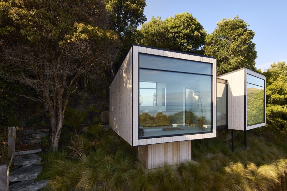 Ligar Bay Bach House from Young Architects large window