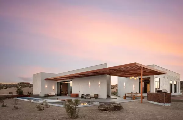 Casa Azzurra Blends Italian Influence and Desert Minimalism in Joshua Tree