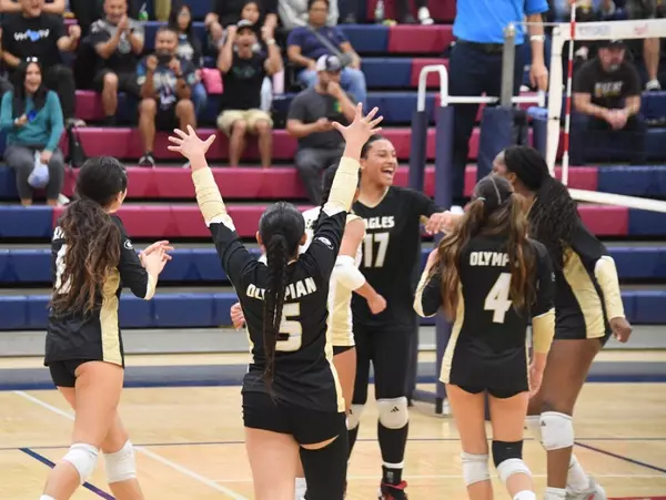 Lady Eagles rally from early deficit, spike No. 1 Lady Wildcats for CIF title