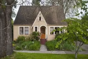 Am I Ready to Buy a House? 8 Signs You’re Ready to Own