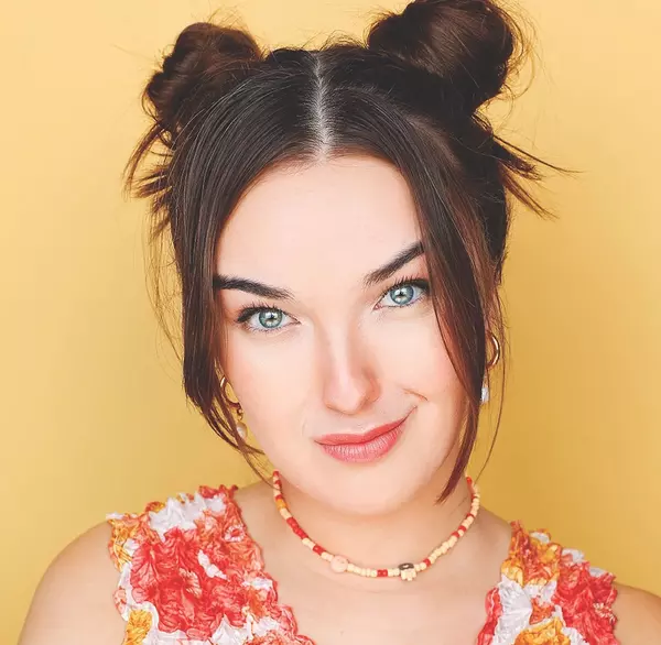 Julia Stier, a grad of San Antonio&#8217;s Reagan High School, thrives as actor, writer and studio executive