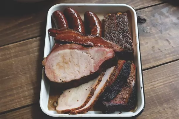 The lines are long at Seguin’s lauded Burnt Bean Co., but the experience may be worth it 