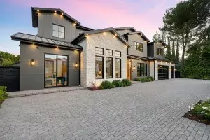 What Is the Income Needed for a $700k House?