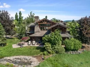 Jumbo Loans Explained: How They Work & Who Qualifies