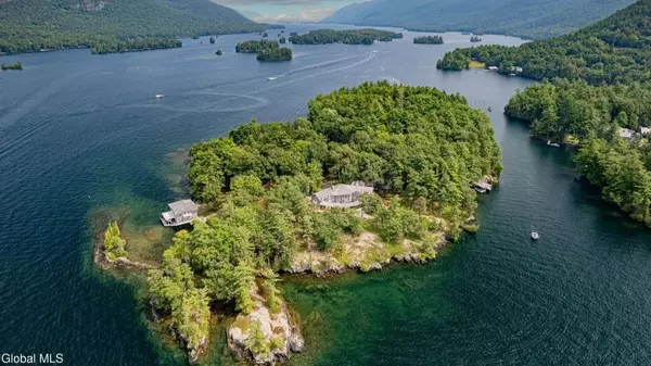 14 Mile Island House: $10.8 Million Historical Estate on a Private Island in New York Is Listed for Sale for the First Time in 60 Years
