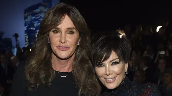 Caitlyn Jenner Has Awkward On-Air Reunion With Her Kids as They Say Goodbye to Iconic ‘Keeping Up With the Kardashians’ House