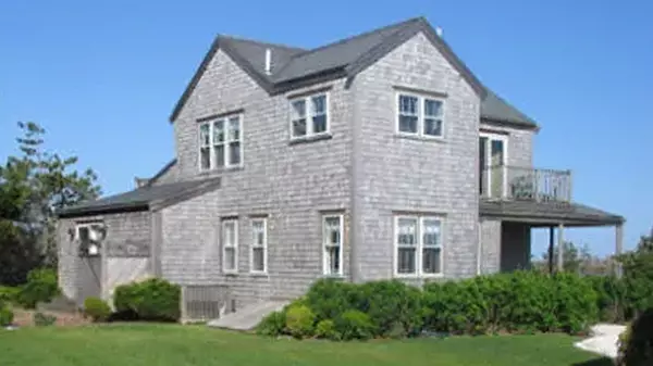 Nantucket Homeowner Accused of Chopping Down Neighbor’s Trees Sells Property for $2.1 Million Below Asking