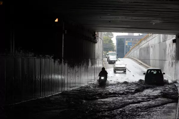 Torrential rains shut down flights at Mexico City airport for second day