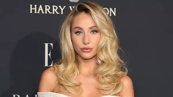 ‘Dancing With the Stars’ Finalist Alix Earle Reveals Behind-the-Scenes Look at What It’s Really Like To Compete on Show,Kelsi Karruli