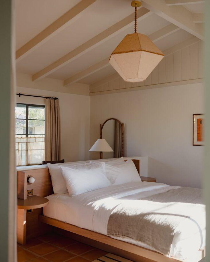 lana launay hanging light at the new hotel wren 29 in twentynine palms ca 293
