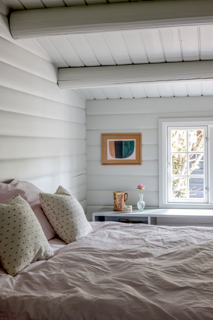 danish 1970s cabin in northern zealand, vejby, remodeled by studio force majeur 13