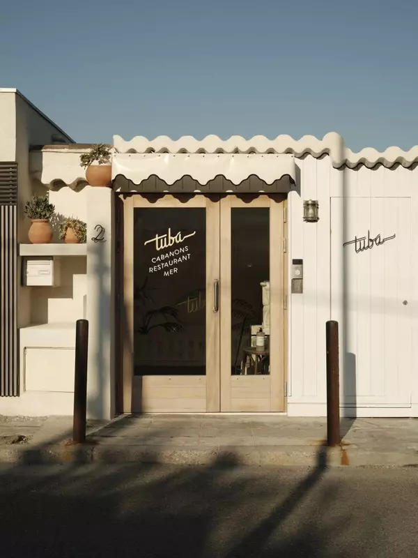 Tuba Club: Marseille&#8217;s On-the-Rocks Hideout