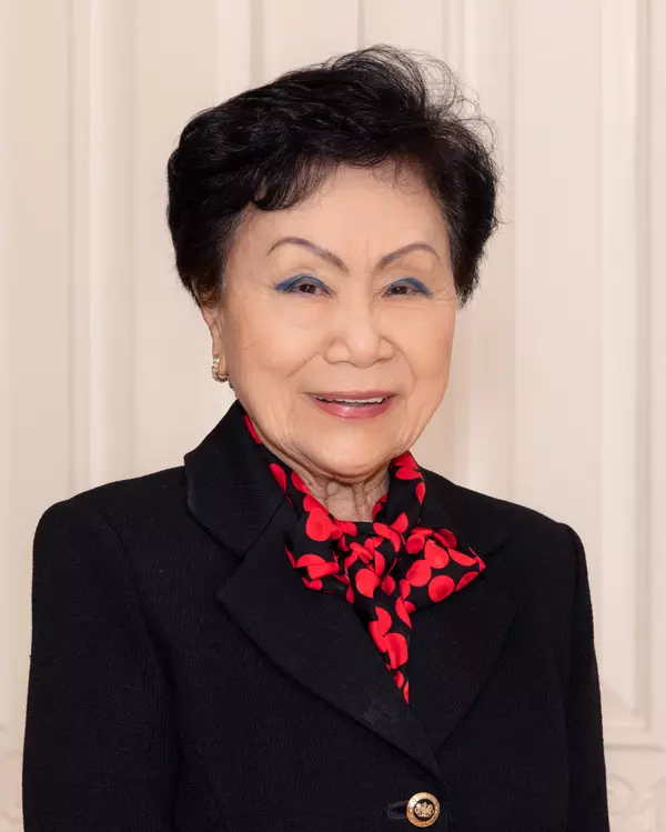 Coldwell Banker Realty adds top agent Mary Bee