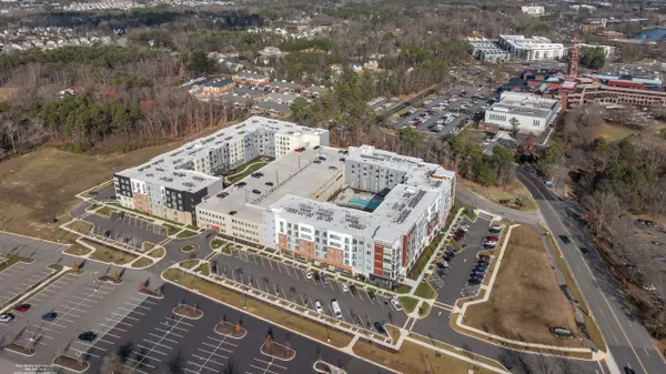 Buyers swoop in for Metropolis at Innsbrook apartment complex in $98M deal