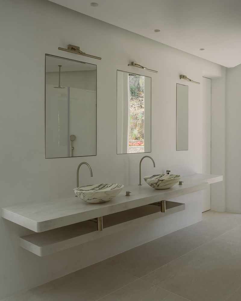 Corfu House Stone bathroom