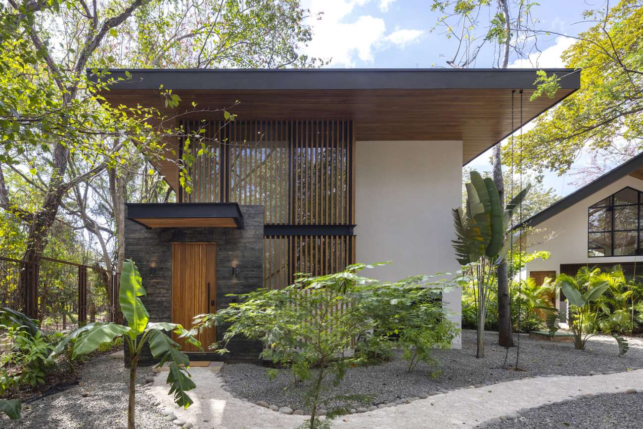 Indo Avellanas House entrance villa