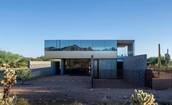 Can Brutalist Geometry Feel This Serene? Inside the Staab Residence by Chen Suchart Studio