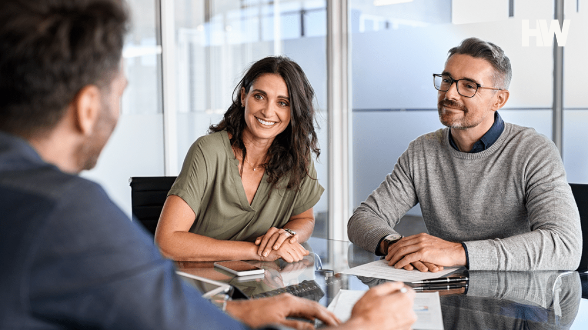 Featured image - how-to-become-mortgage-loan-officer (1)