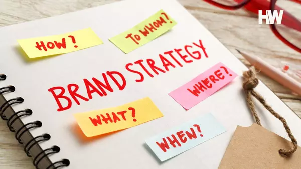 How to write a lead-winning real estate agent bio in 7 steps (+ examples)
