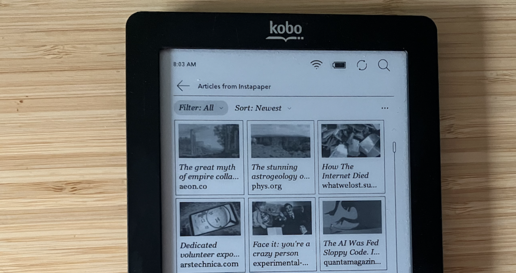 A collection of Instapaper articles on a Kobo Touch