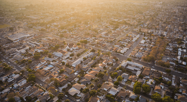 What the Foreclosure Headlines Aren’t Telling You Simplifying The Market