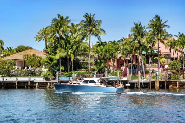 Florida, Boca Raton, boat cruising on the Intracoastal