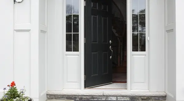 Don’t Tackle Selling Your Home on Your Own – an Agent Can Help,kcm crew