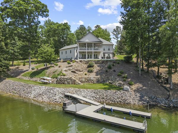 Greenbay Getaway,Southern Charm Realty & Retreats