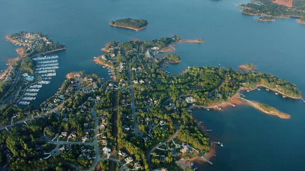 Moving to Lake Norman?,Southern Charm Realty & Retreats