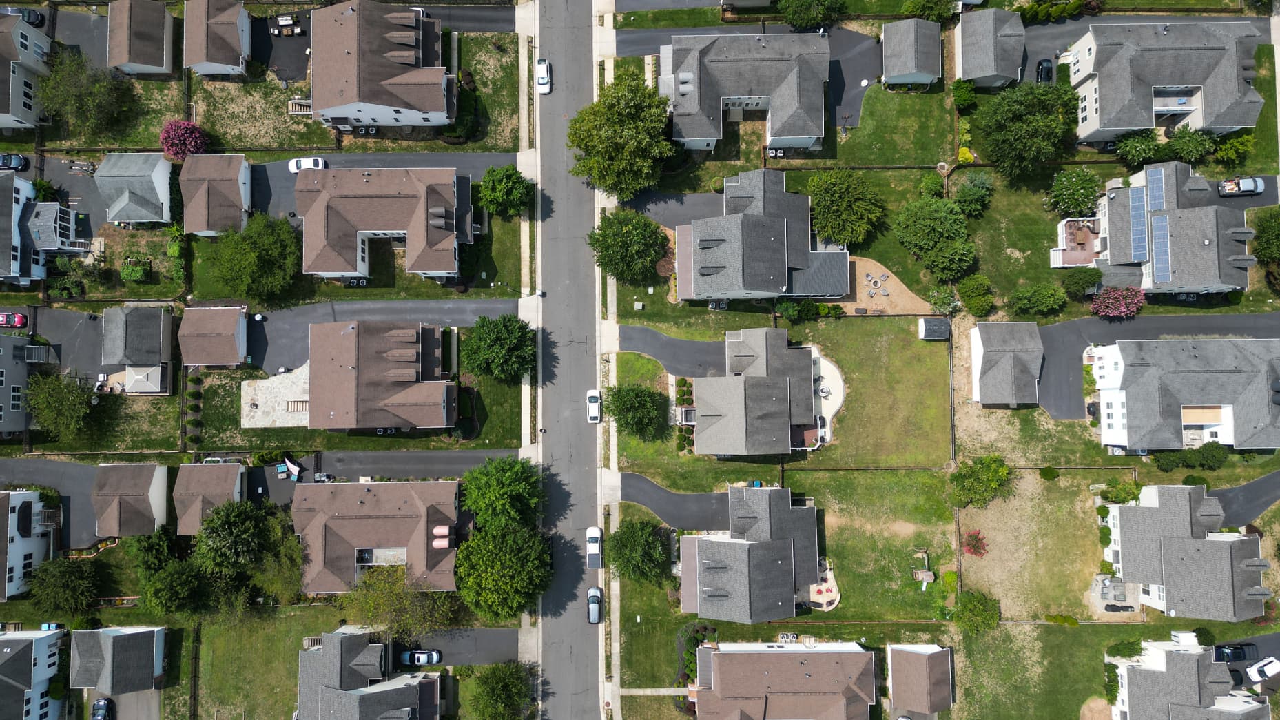 A completed planned development is seen in Ashburn, Virginia on August 14, 2024. US consumer inflation eased slightly in July, according to US Labor Department data published on August 14, 2024,, its smallest 12-month increase since March 2021 and a positive sign for the Federal Reserve as it weighs cutting interest rates. The consumer price index (CPI) rose 2.9 percent last month from a year ago, the Labor Department said in a statement, while a measure that strips out volatile food and energy costs cooled
