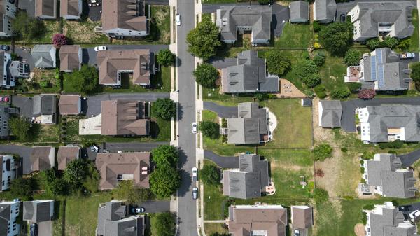 Mortgage demand drops to its lowest level since July, as interest rates return to summer highs,anastasiakaufman-chime-me