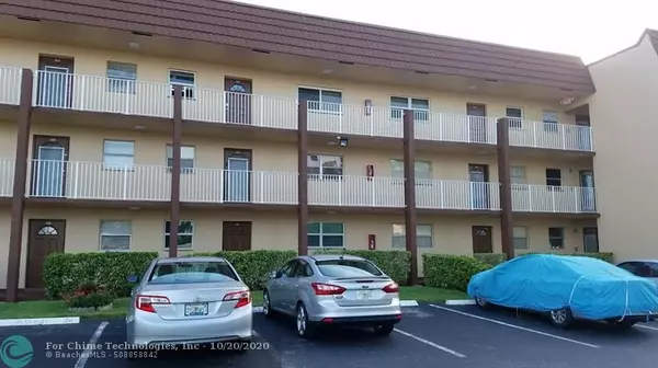 Sunrise, FL 33322,9521 Sunrise Lakes Blvd  #107