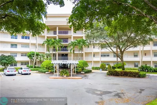 3800 Oaks Clubhouse Dr  #209, Pompano Beach, FL 33069