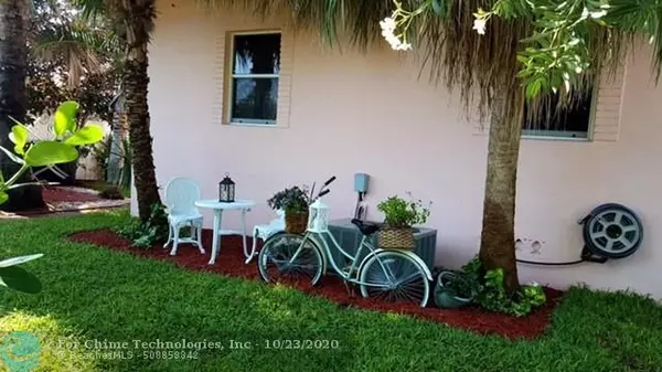 Miami Beach, FL 33141,828-830 86th St