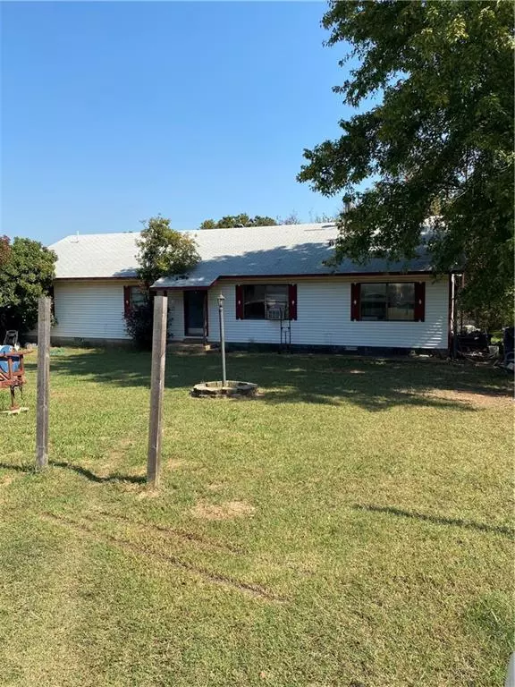 Macomb, OK 74852,38097 Sing Road