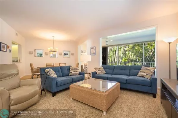 Pompano Beach, FL 33069,4126 W Palm Aire Drive  #262B