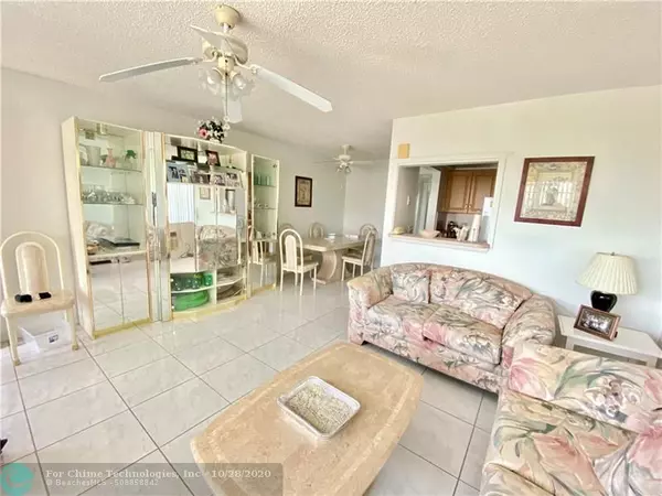 West Palm Beach, FL 33417,106 Kent G  #106