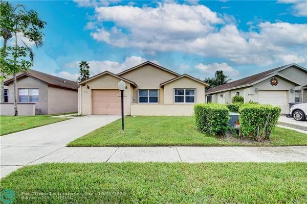 9024 Pine Springs Dr, Boca Raton, FL 33428