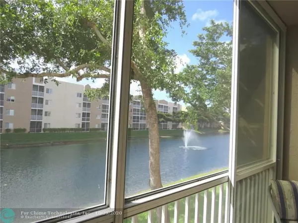 Tamarac, FL 33321,9560 Weldon Cir  #201