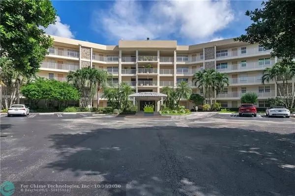 Pompano Beach, FL 33069,800 Cypress Grove Dr  #305