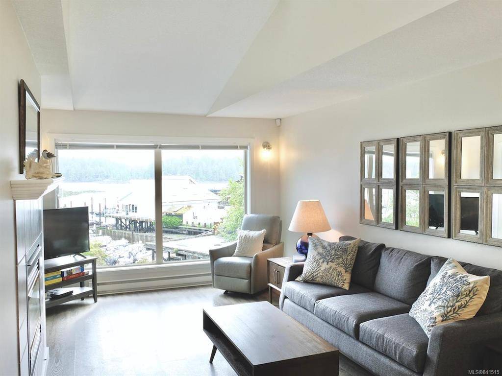 Tofino, BC V0R 2Z0,624 Campbell St #8