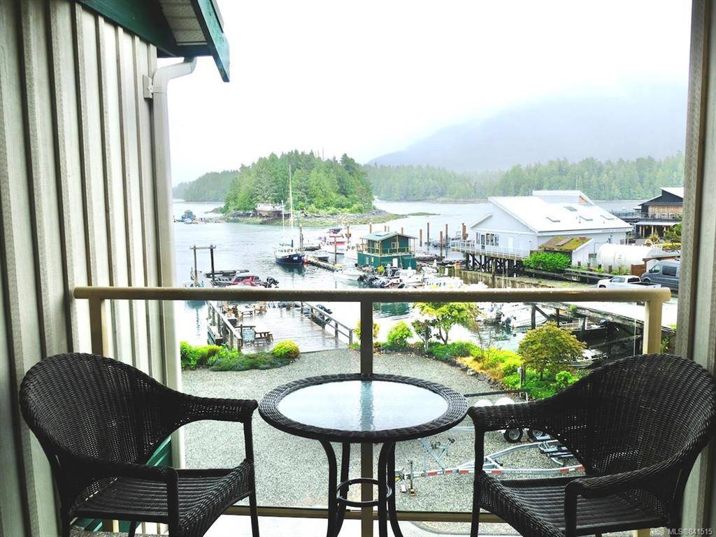 Tofino, BC V0R 2Z0,624 Campbell St #8