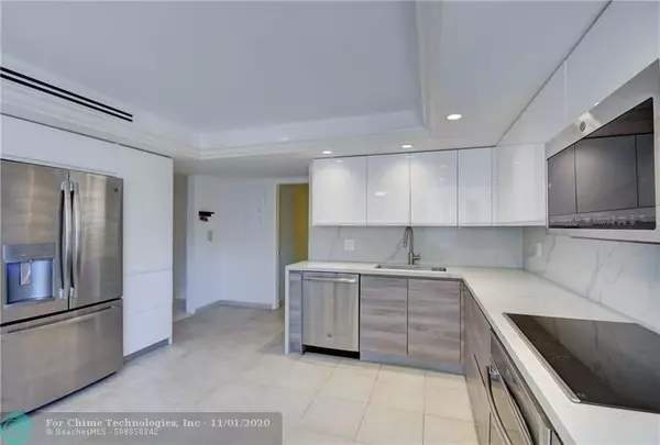 Lauderdale By The Sea, FL 33062,1800 S Ocean Blvd  #609